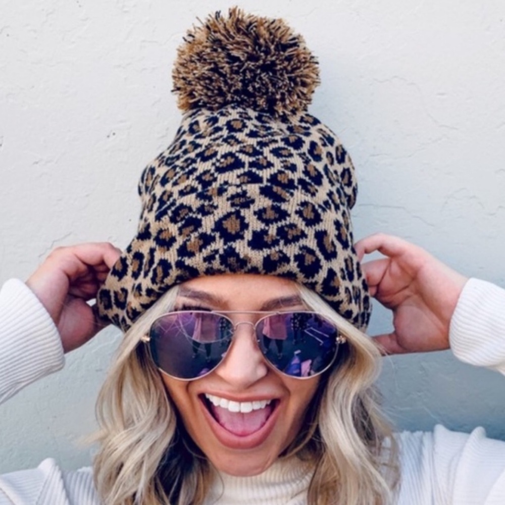 Last one!!! 🐆Knit Leopard Beanie🐆